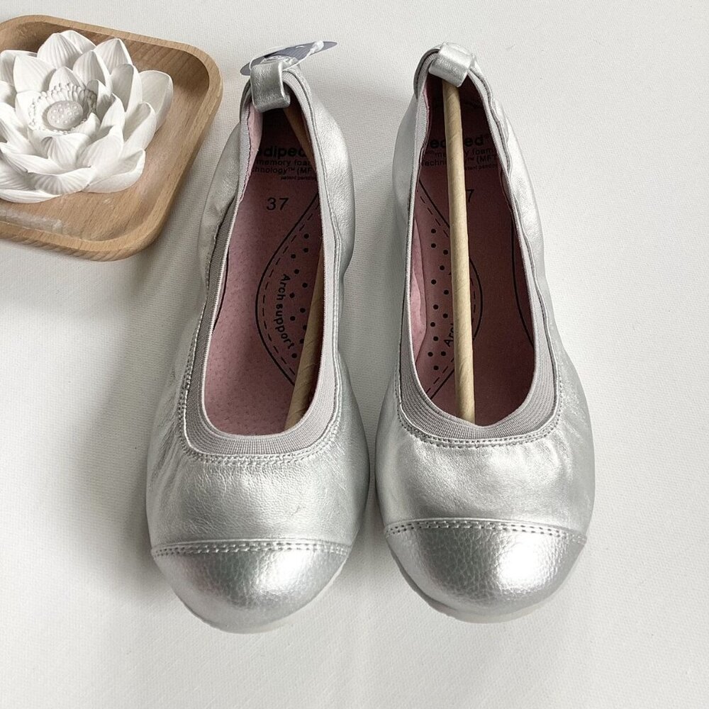 NWT Pediped Silver Ballet Flats